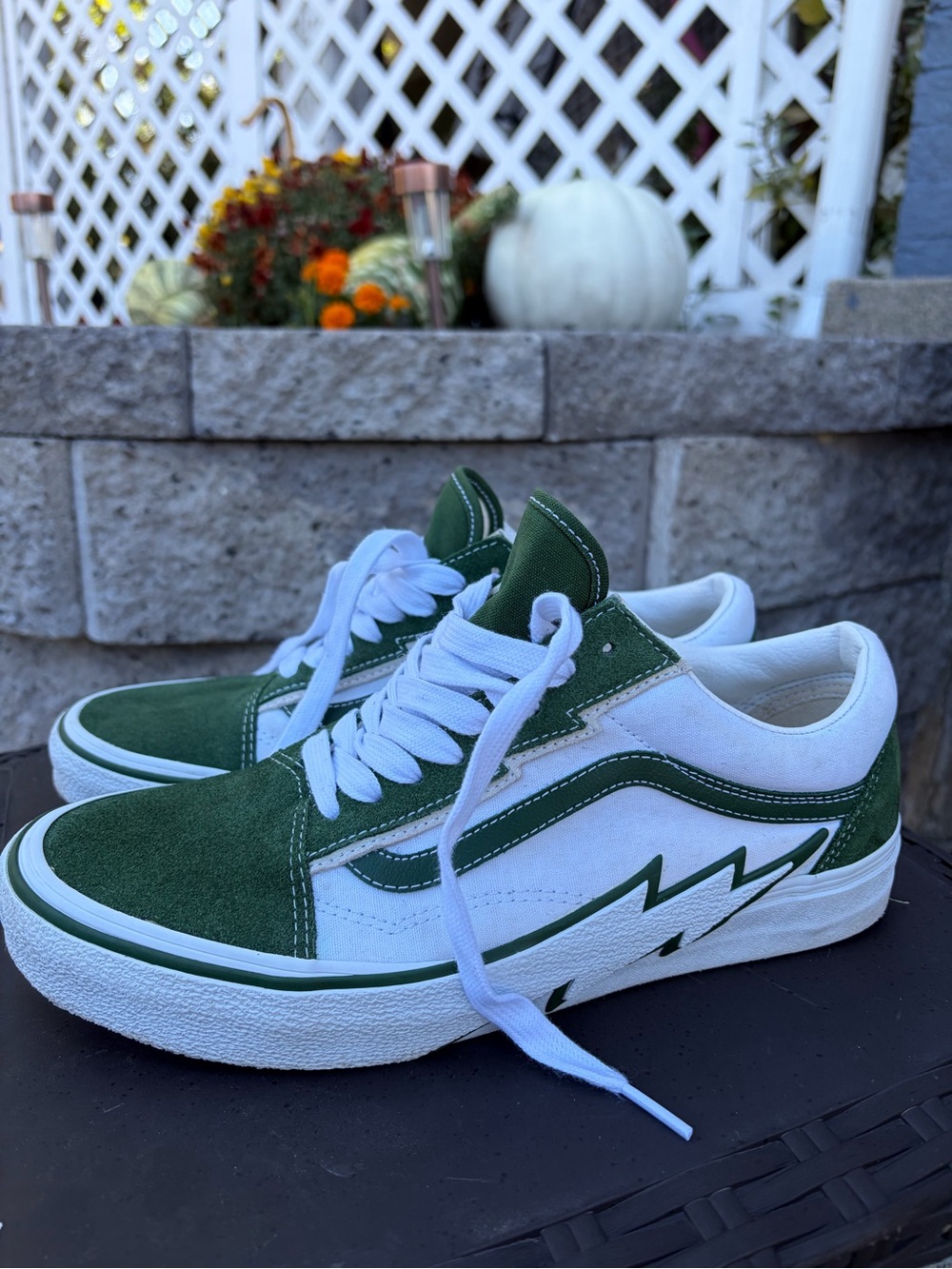 Vans Green and White Low-Top Skate Sneakers with Lightning Stripe